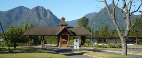 Отель Town House Pucon  Пукон